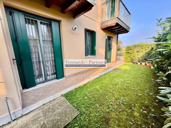 appartamento in vendita a Desenzano del Garda