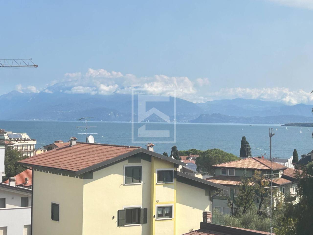 appartamento in vendita a Desenzano del Garda