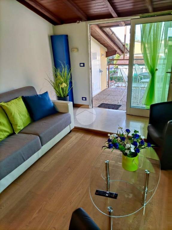 appartamento in vendita a Desenzano del Garda