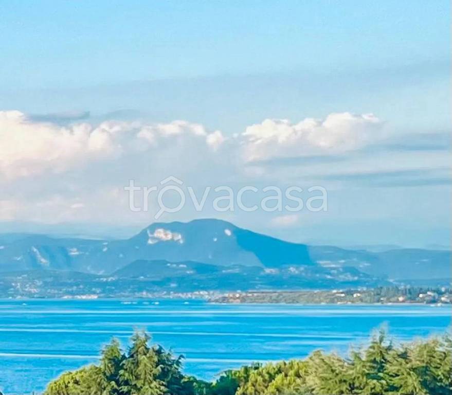 appartamento in vendita a Desenzano del Garda