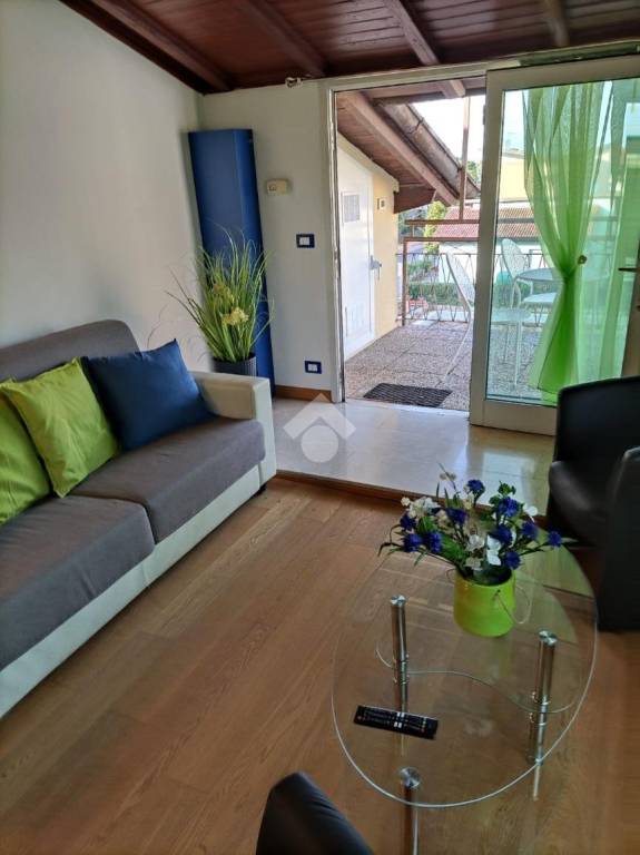 appartamento in vendita a Desenzano del Garda