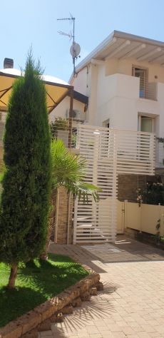 appartamento in vendita a Desenzano del Garda in zona Rivoltella