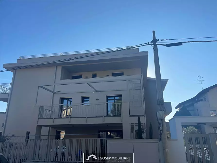 appartamento in vendita a Desenzano del Garda