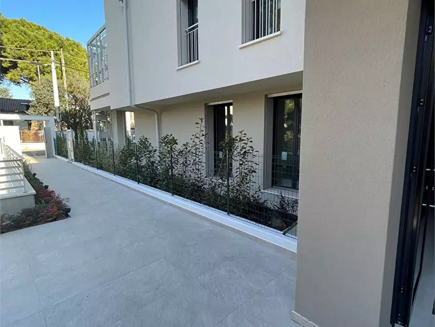 appartamento in vendita a Desenzano del Garda