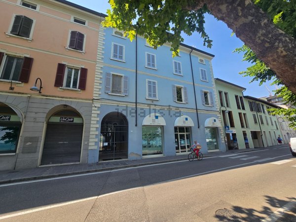 appartamento in vendita a Desenzano del Garda