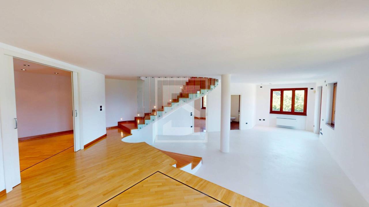 appartamento in vendita a Desenzano del Garda