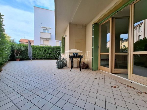 appartamento in vendita a Desenzano del Garda