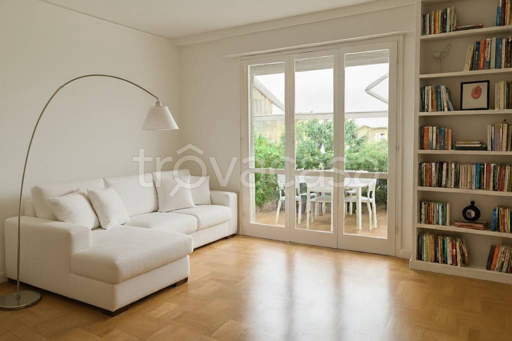 appartamento in vendita a Desenzano del Garda