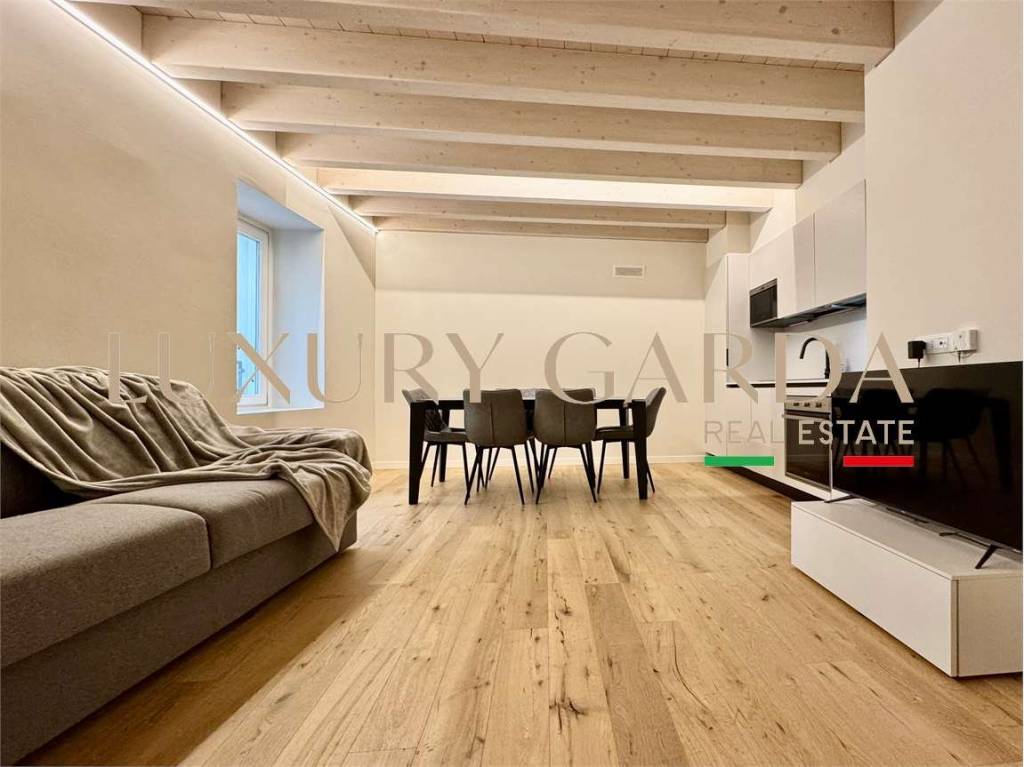 appartamento in vendita a Desenzano del Garda