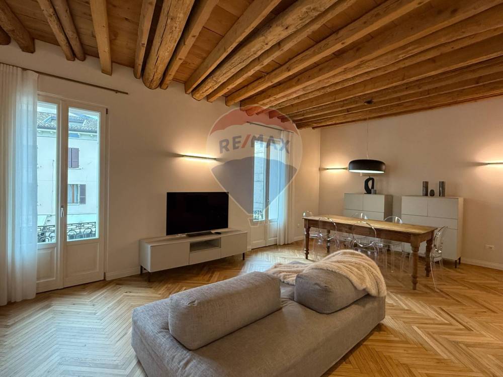 appartamento in vendita a Desenzano del Garda