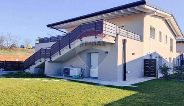 appartamento in vendita a Desenzano del Garda