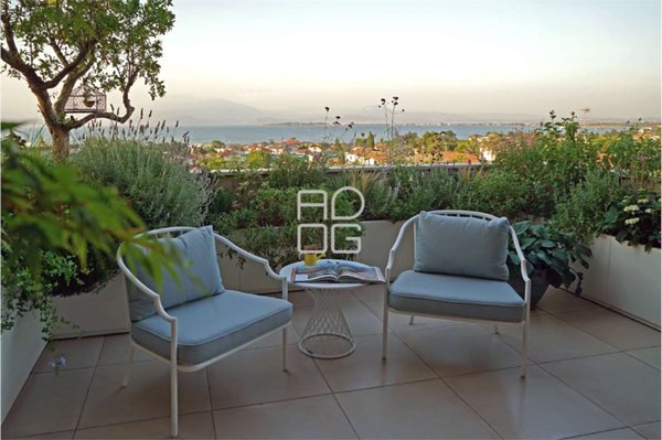 appartamento in vendita a Desenzano del Garda