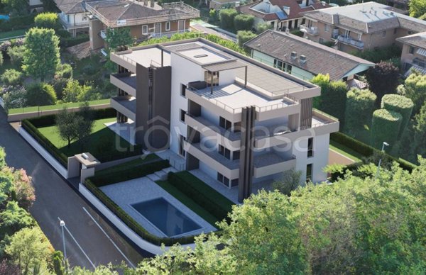 appartamento in vendita a Desenzano del Garda in zona Rivoltella