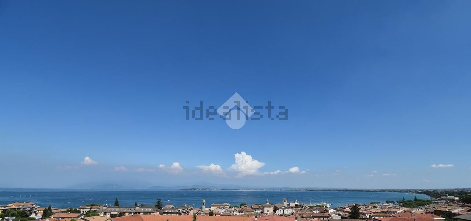 appartamento in vendita a Desenzano del Garda