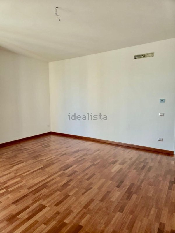 appartamento in vendita a Desenzano del Garda