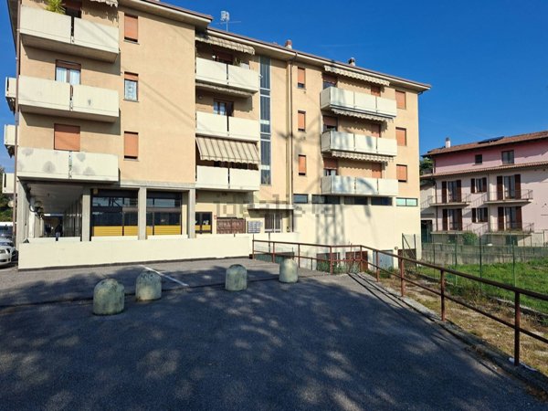 appartamento in vendita a Desenzano del Garda