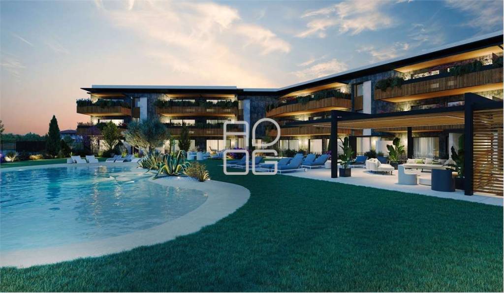 appartamento in vendita a Desenzano del Garda in zona Rivoltella