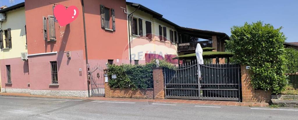 appartamento a Desenzano del Garda in zona San Martino della Battaglia