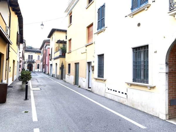 appartamento in vendita a Desenzano del Garda