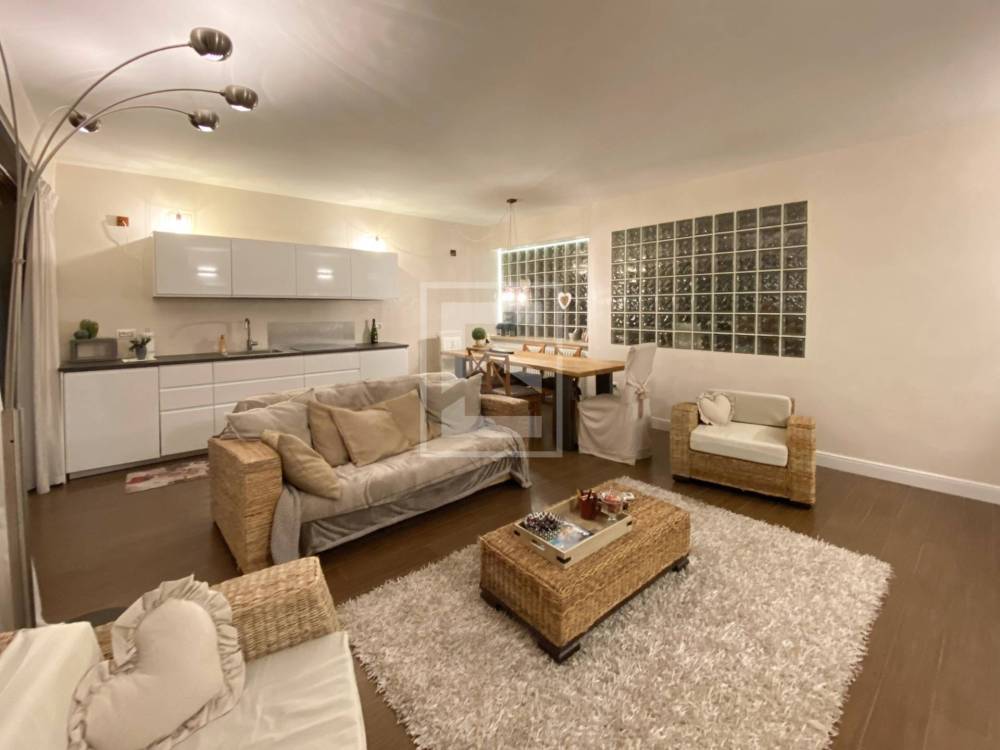 appartamento in vendita a Desenzano del Garda in zona Rivoltella