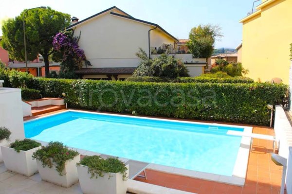 appartamento in vendita a Desenzano del Garda