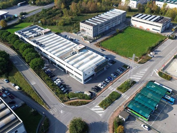 negozio in vendita a Desenzano del Garda