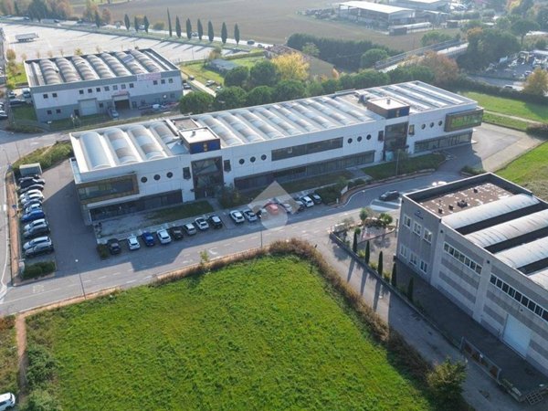 ufficio in vendita a Desenzano del Garda