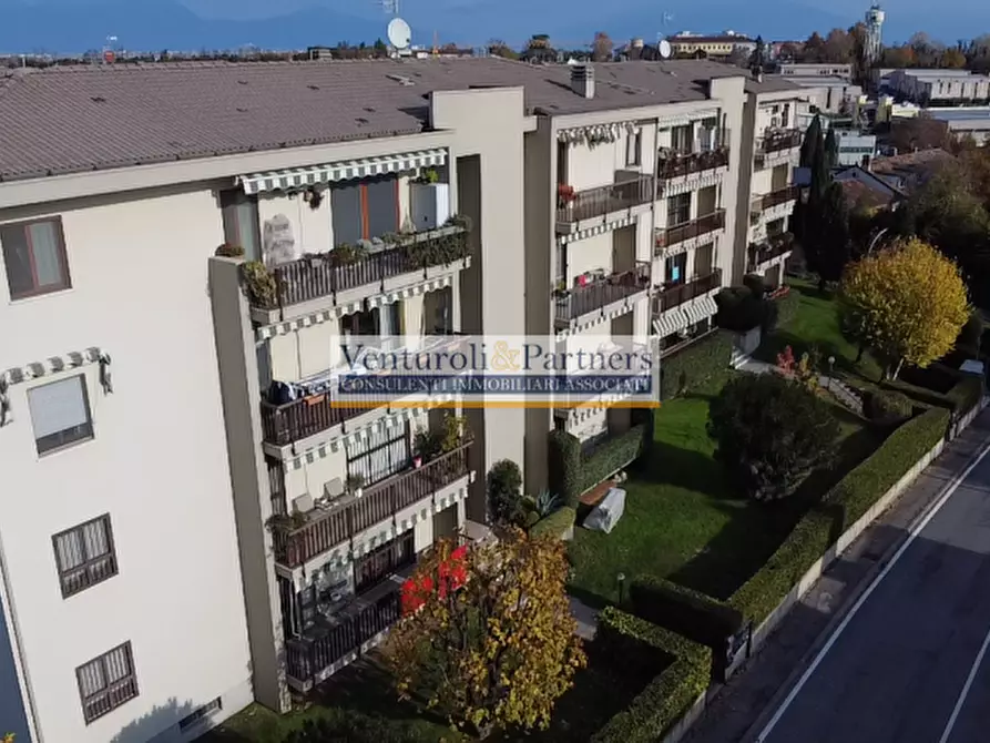 appartamento in vendita a Desenzano del Garda