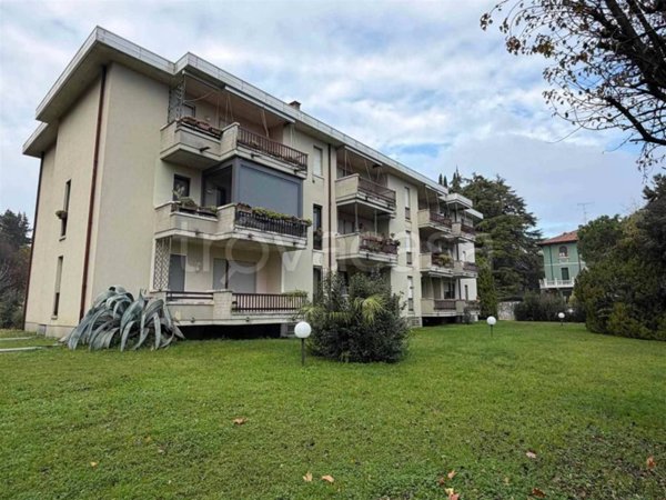 appartamento in vendita a Desenzano del Garda