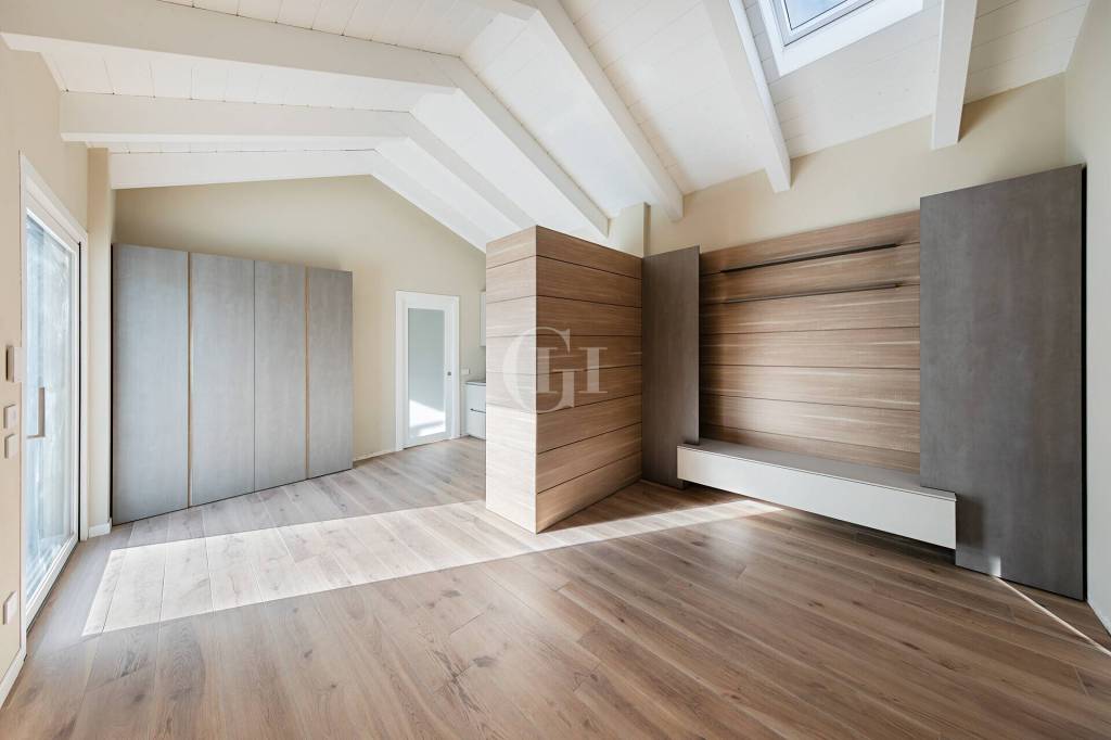 appartamento in vendita a Desenzano del Garda