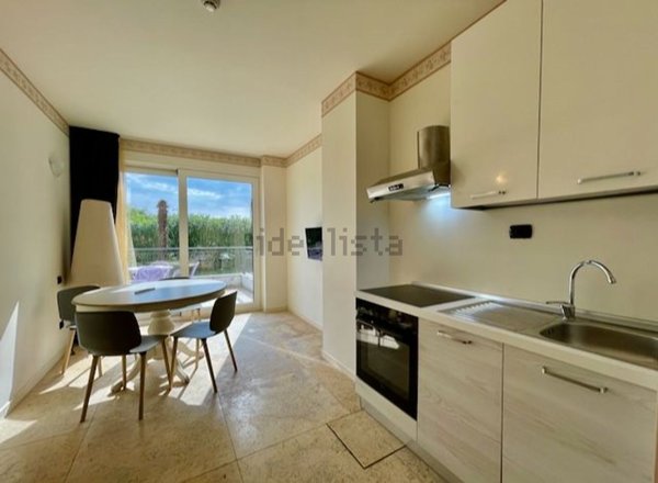 appartamento in vendita a Desenzano del Garda