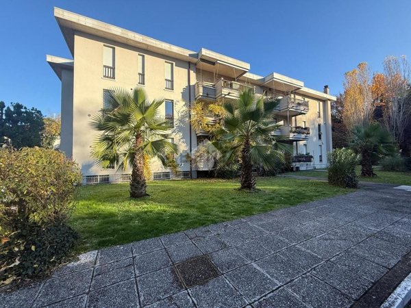 appartamento in vendita a Desenzano del Garda