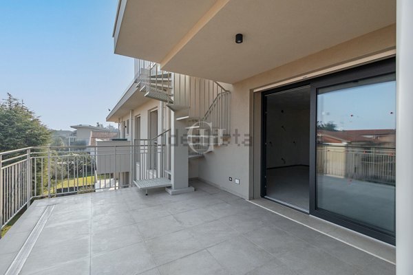 appartamento in vendita a Desenzano del Garda