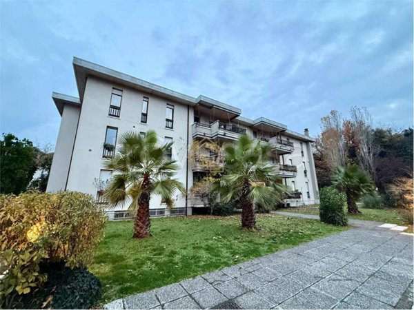 appartamento in vendita a Desenzano del Garda