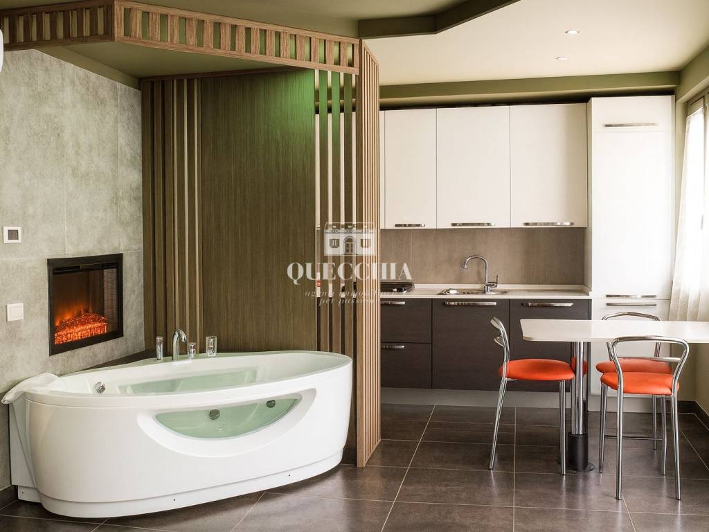 appartamento in vendita a Desenzano del Garda