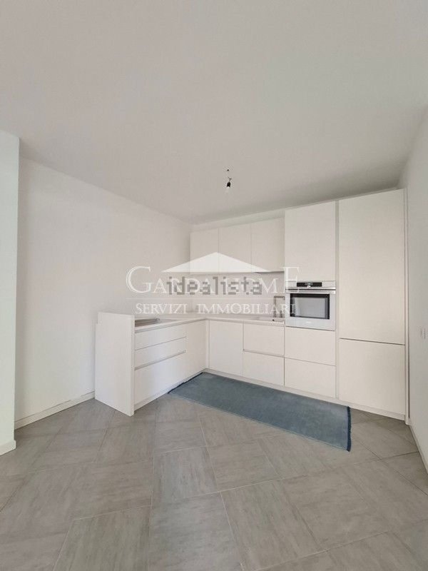 appartamento in vendita a Desenzano del Garda