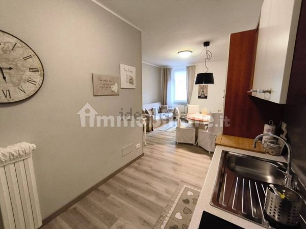 appartamento in vendita a Desenzano del Garda in zona San Pietro