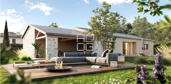 casa indipendente in vendita a Desenzano del Garda in zona Rivoltella