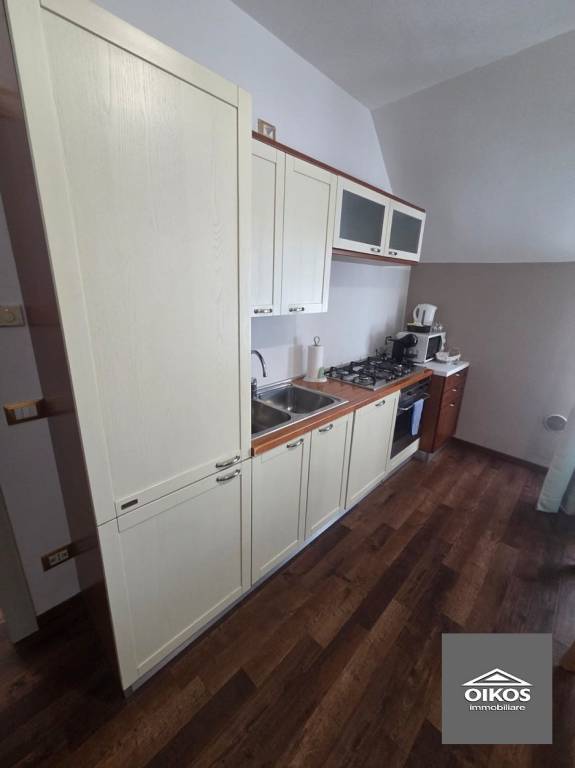 appartamento in vendita a Desenzano del Garda