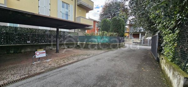 appartamento in vendita a Desenzano del Garda