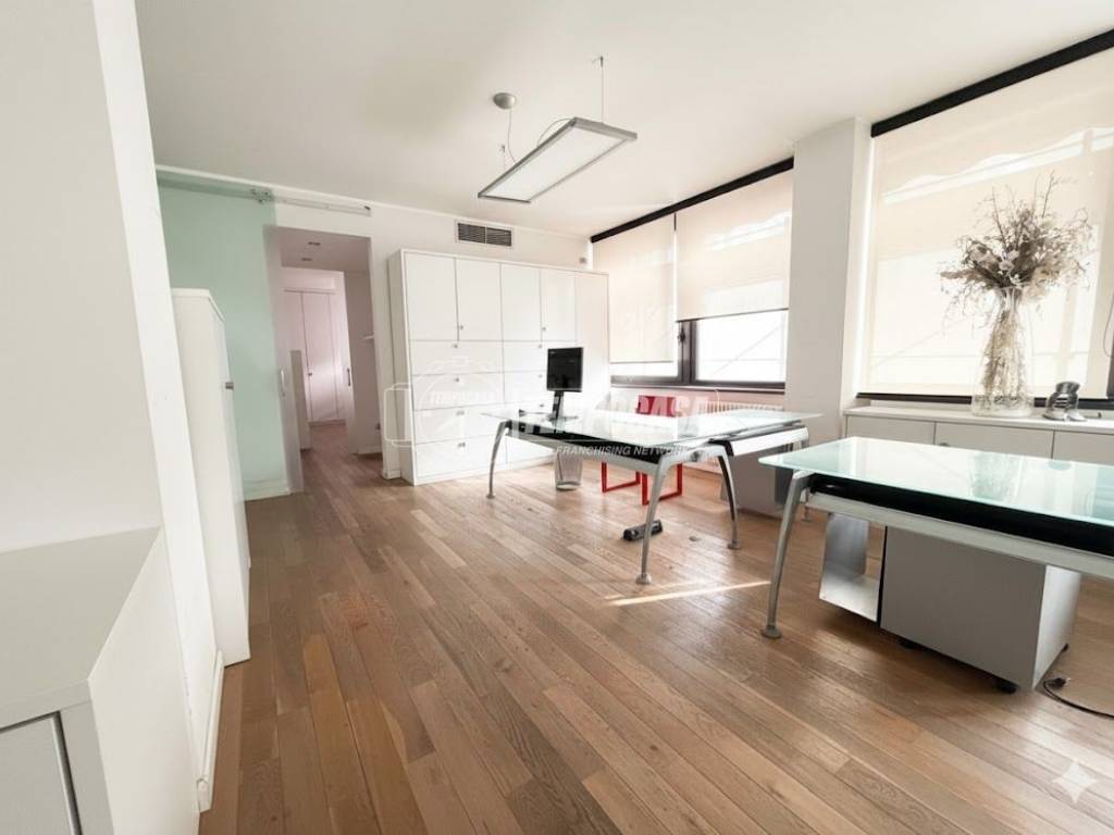 appartamento in vendita a Desenzano del Garda