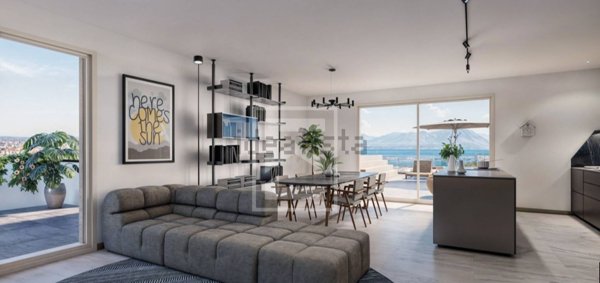 appartamento in vendita a Desenzano del Garda