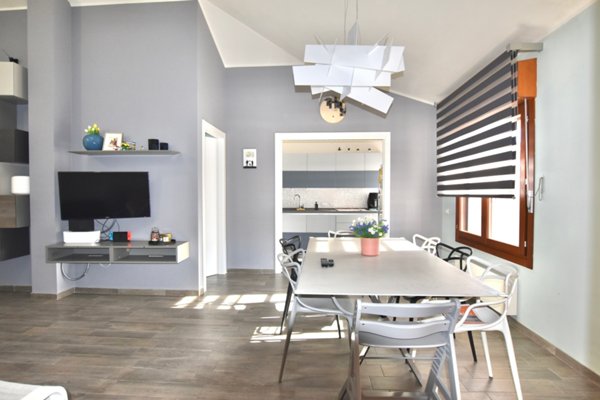 appartamento in vendita a Desenzano del Garda in zona San Pietro