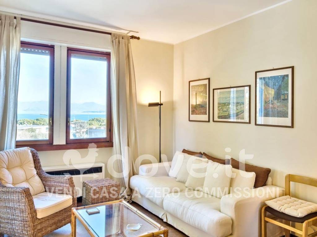 appartamento in vendita a Desenzano del Garda