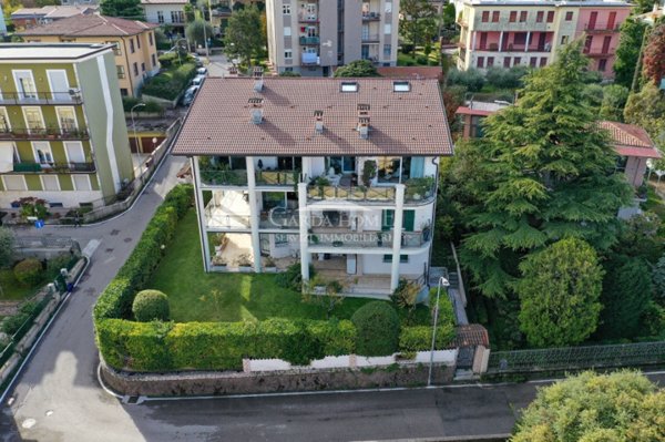 appartamento in vendita a Desenzano del Garda