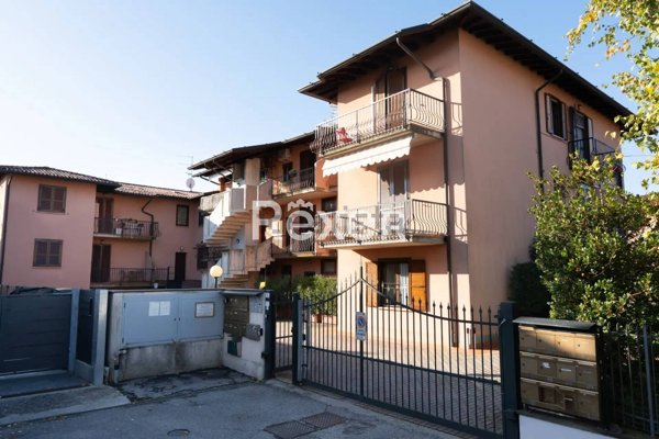appartamento in vendita a Desenzano del Garda