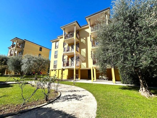 appartamento in vendita a Desenzano del Garda