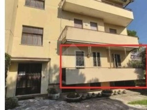 appartamento in vendita a Desenzano del Garda