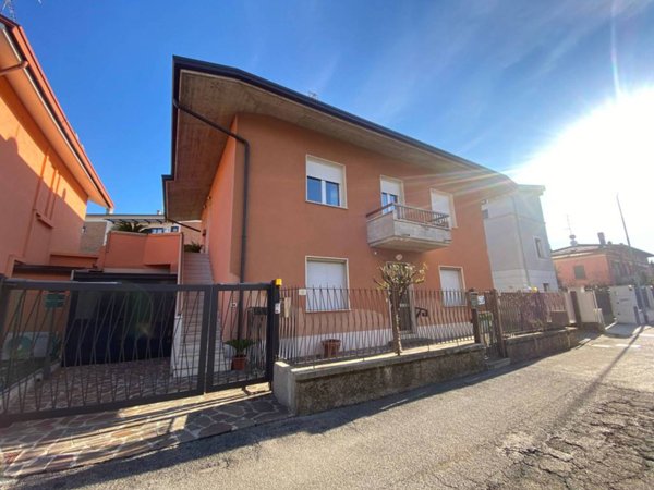 appartamento in vendita a Desenzano del Garda