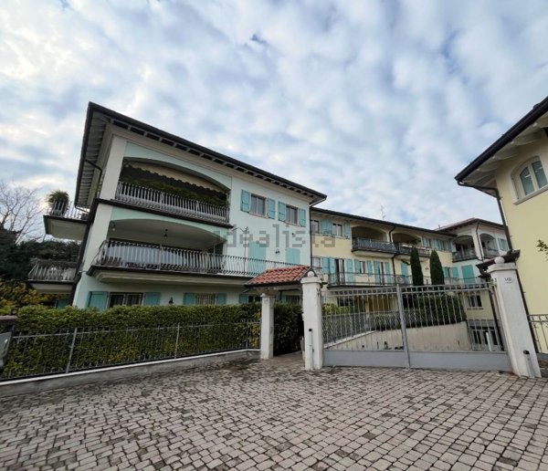 appartamento in vendita a Desenzano del Garda